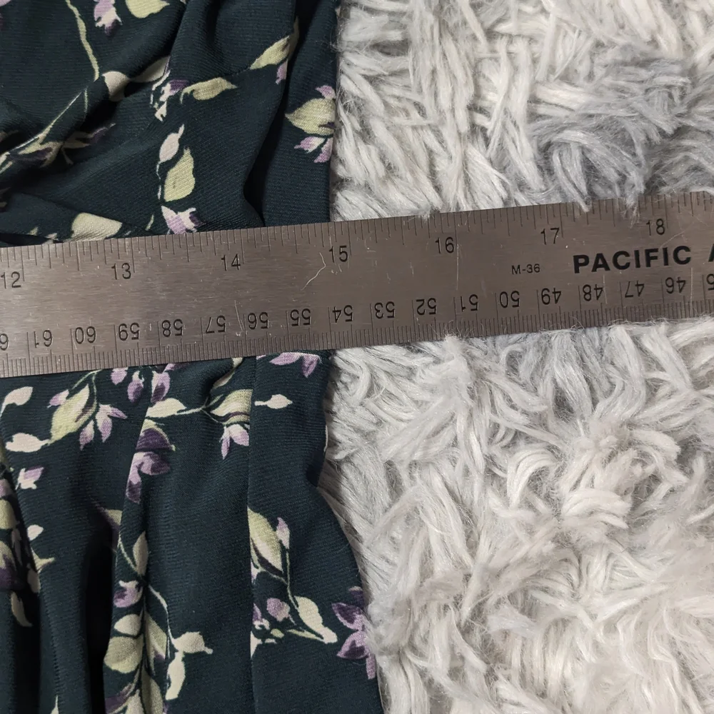 Ralph Lauren Sz10 Green with Purple Floral Pattern Side Gather Cowl Neck Dress - Picture 8 of 11